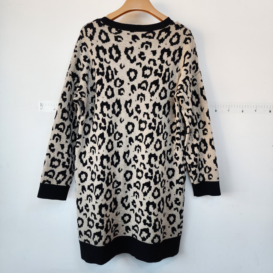 DKNY 레오파드 패턴 니트 원피스 상품이미지4