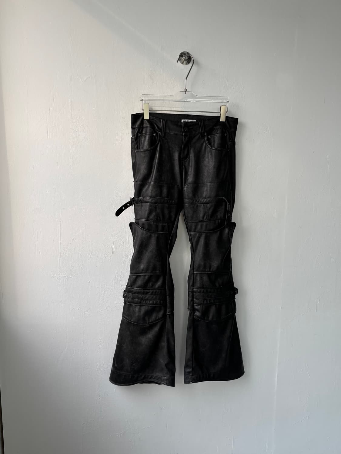 제이디드 런던 모토 드리프트 레더 부츠컷 트라우저 상품이미지1