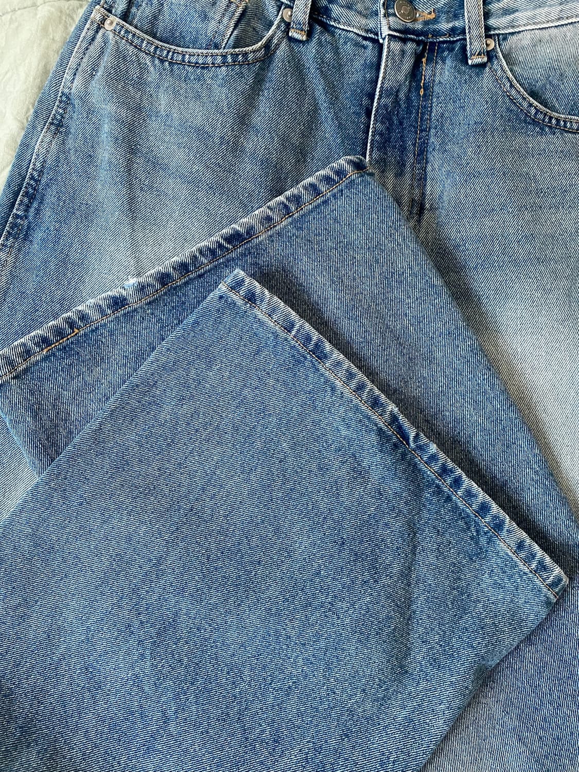 이우가마카라스 Needlework Denim Pants Sand Blue 상품이미지3