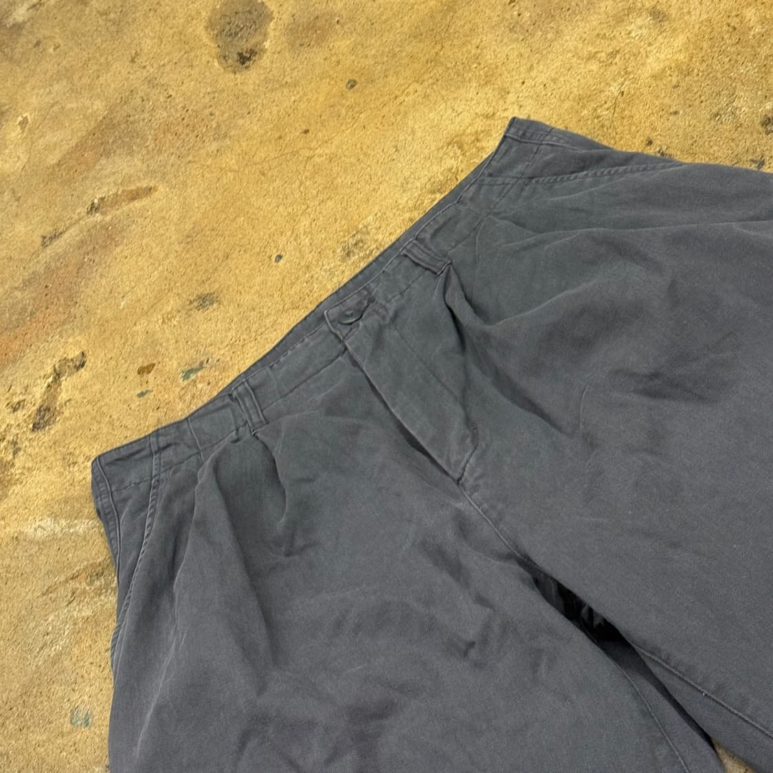 [ 정품/31 ] 무신사 스탠다드 와이드 핀턱 흑청 데님 청바지 b10 상품이미지1