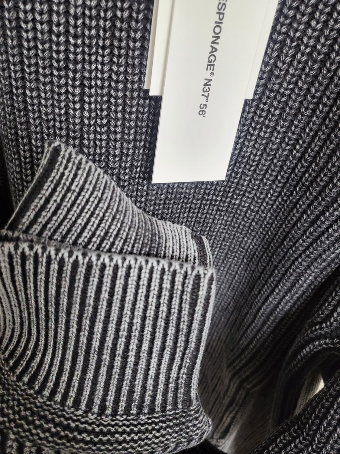 택포♦️새상품♦️니트 espionage 미개봉 남성 스웨터 에스피오나지 상품이미지2