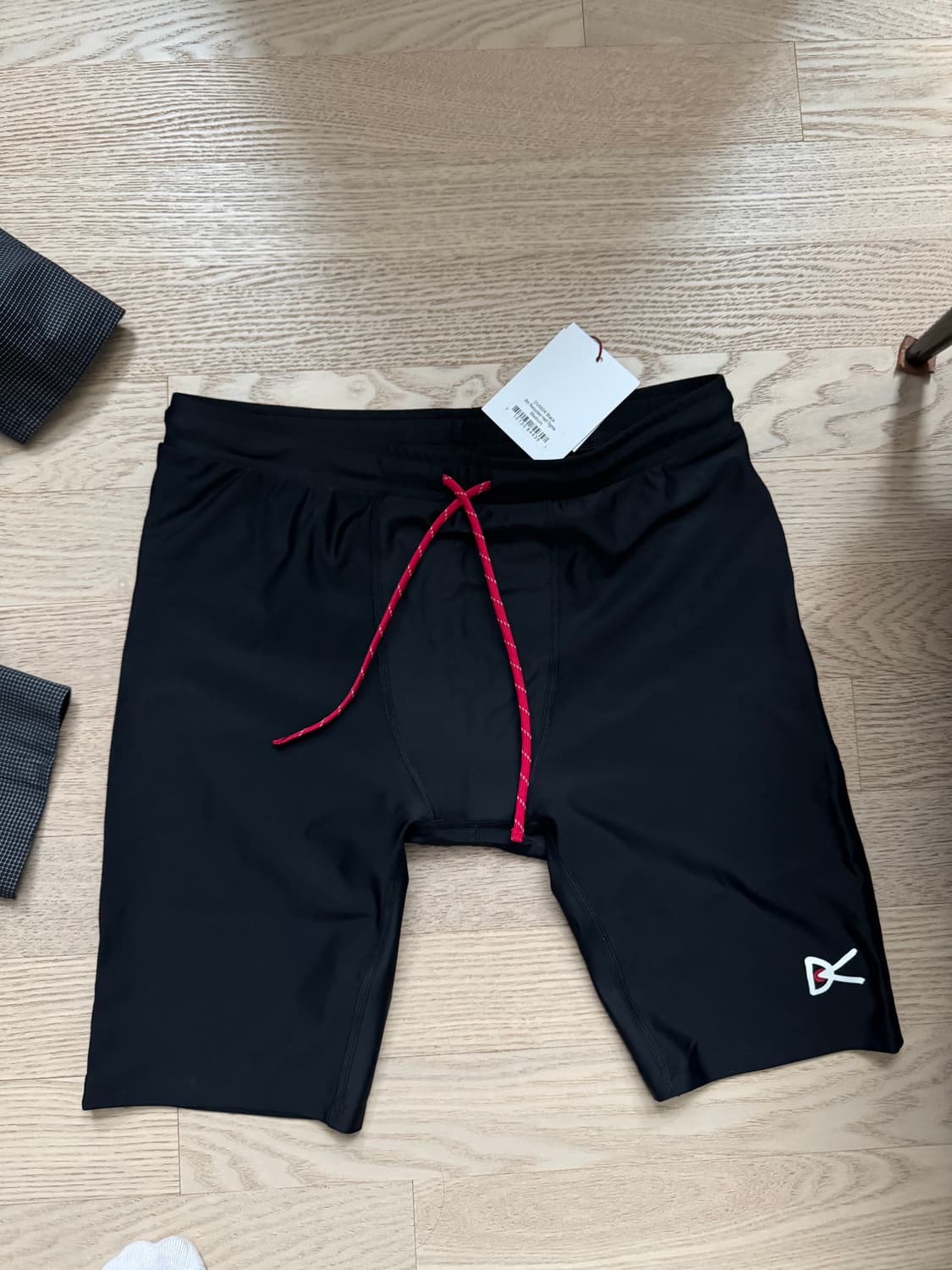 디스트릭트비전 9in 타이즈 m size 상품이미지1