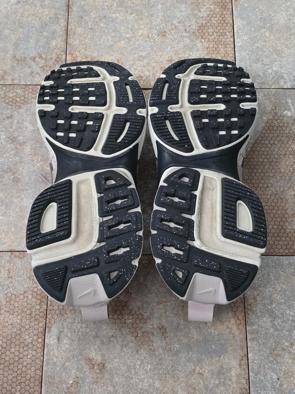 (265)나이키 v2k 런 플래티넘 바이올렛  상품이미지8