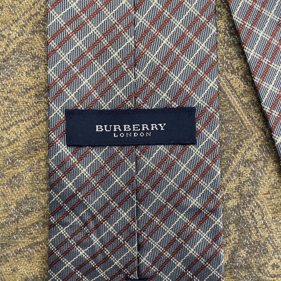 BURBERRY 버버리 실크 체크 넥타이 하이엔드 명품 타이 상품이미지3