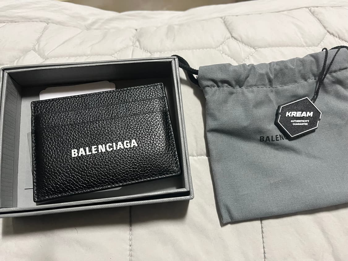 발렌시아가 카드지갑 상품이미지1