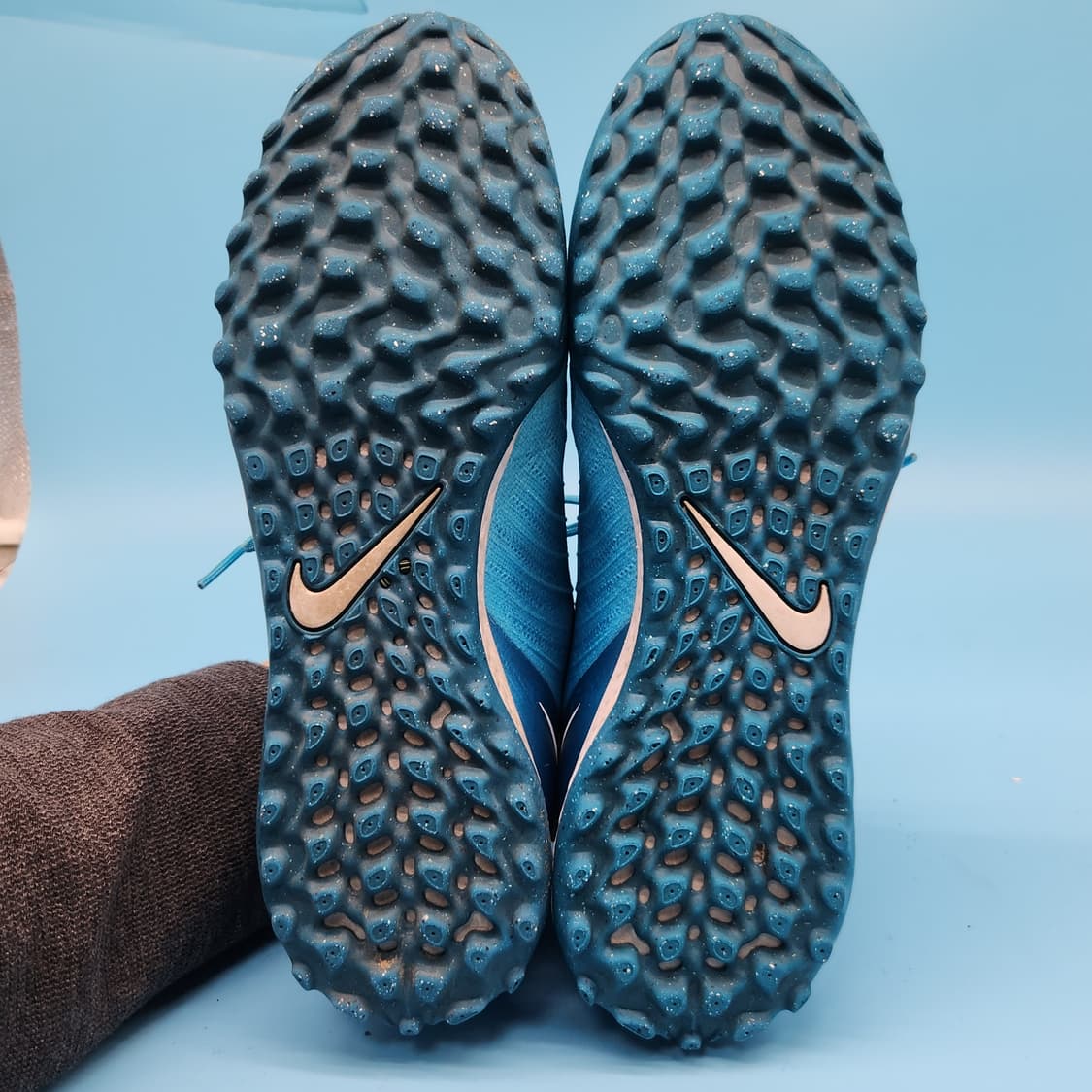 h 나이키 팬텀GX2 프로 TF 풋살화 250 상품이미지3