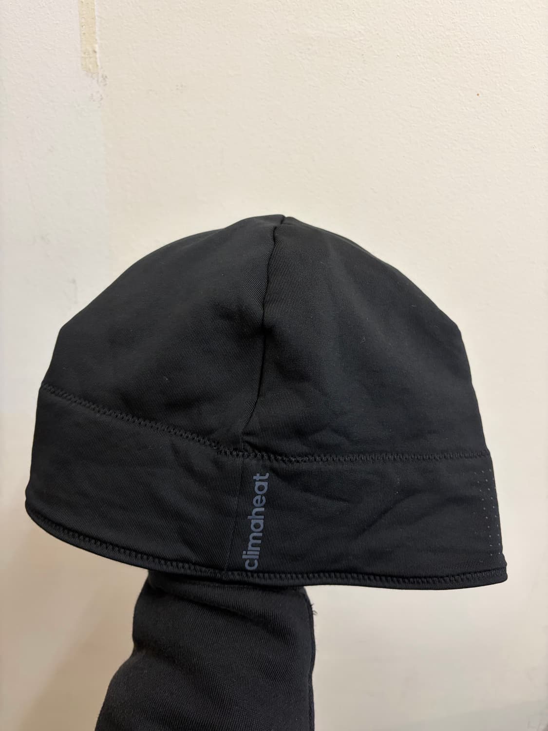 N27. 아디다스 러닝 비니 상품이미지2