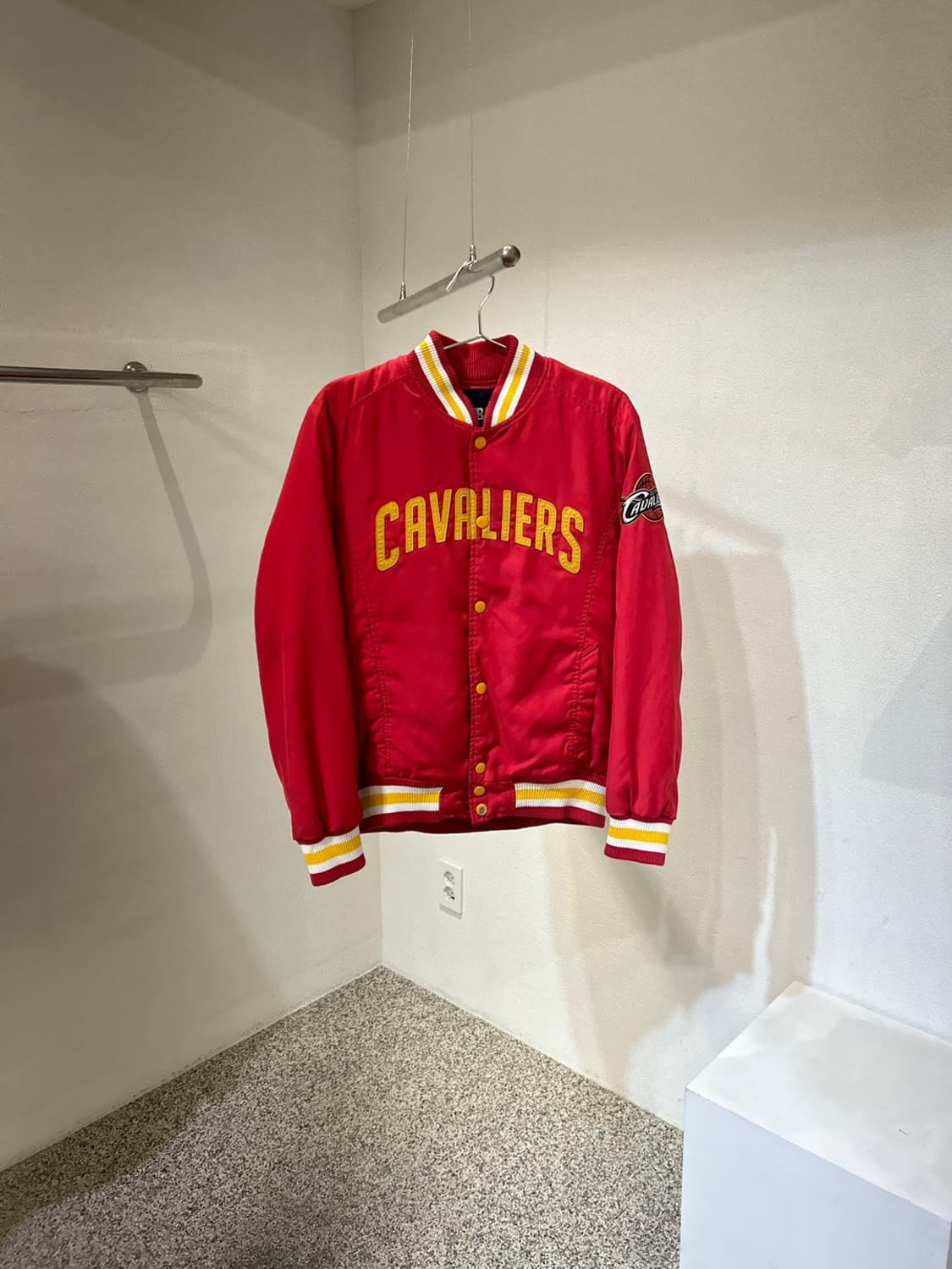 NBA 클리블랜드 캐벌리어스 스타디움 바시티 자켓 상품이미지1