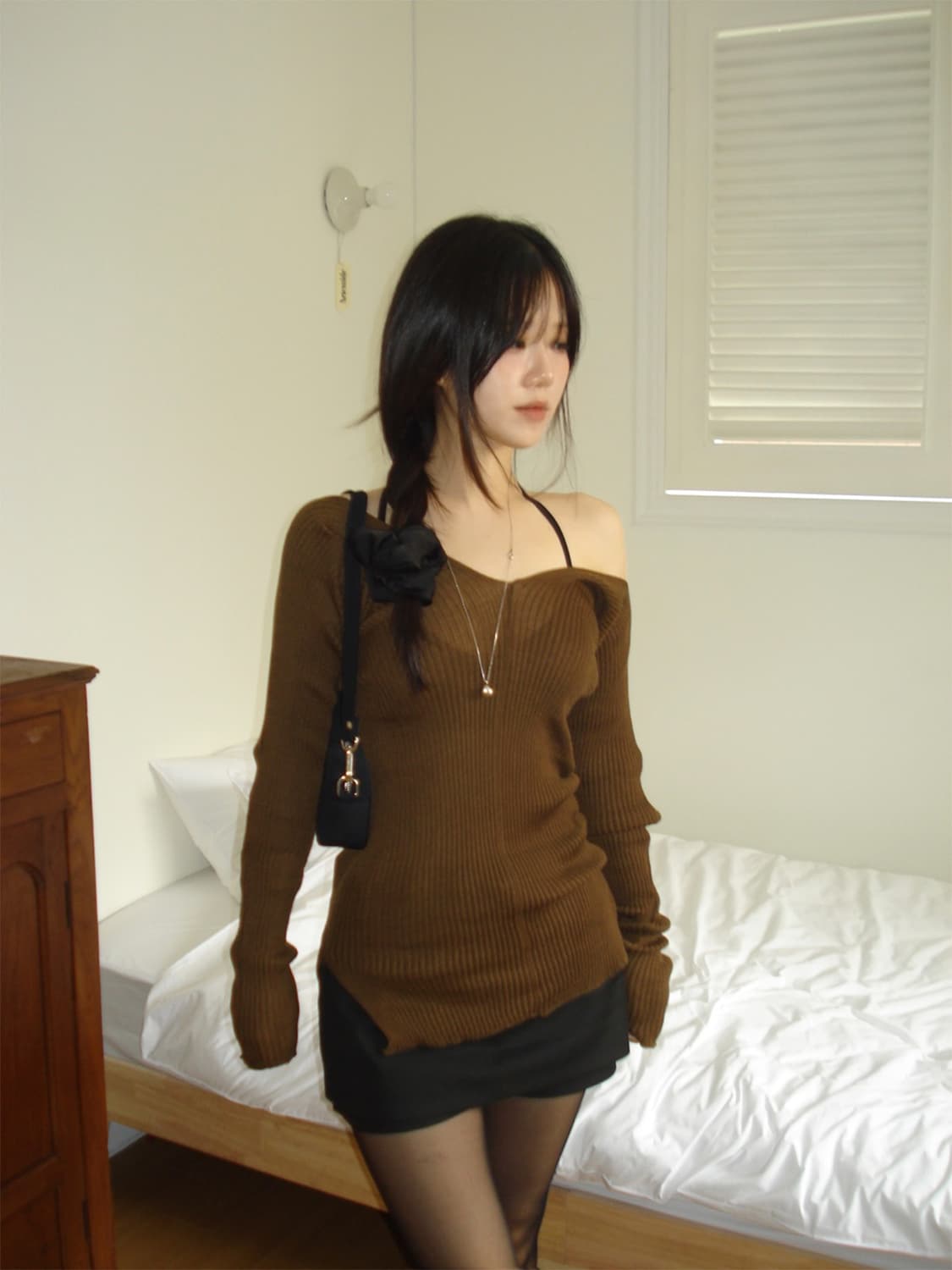 아워캐비넷 니트 pocky v knit 상품이미지1