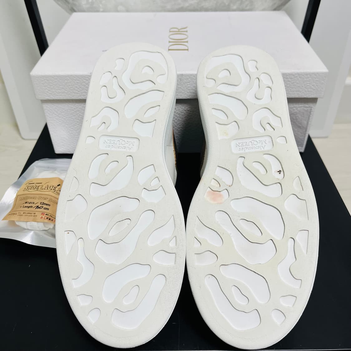 정품 37.5) 알렉산더 맥퀸 로즈골드 오버솔 스니커즈 235~240 상품이미지5