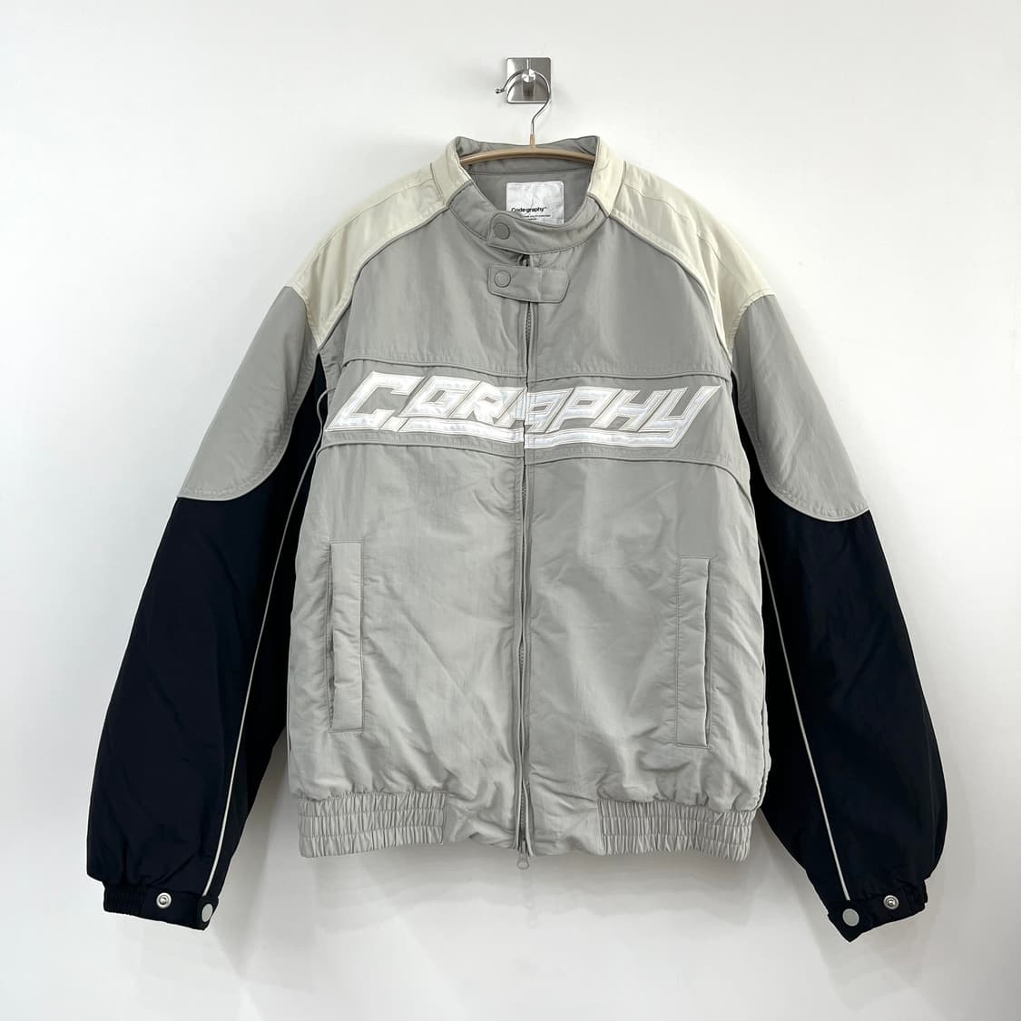 코드그라피 파이핑 그레이 바이커 점퍼 상품이미지3