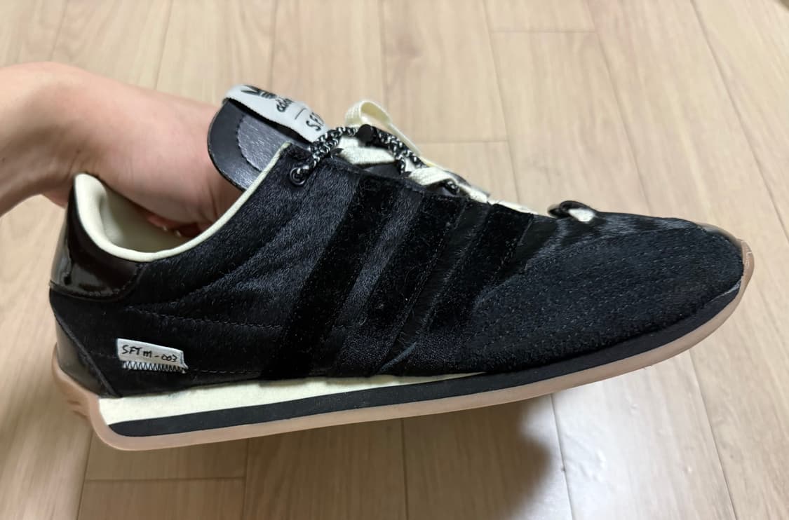아디다스x송포더뮤트(Adidas x SFTM) 컨트리 블랙 280 상품이미지2
