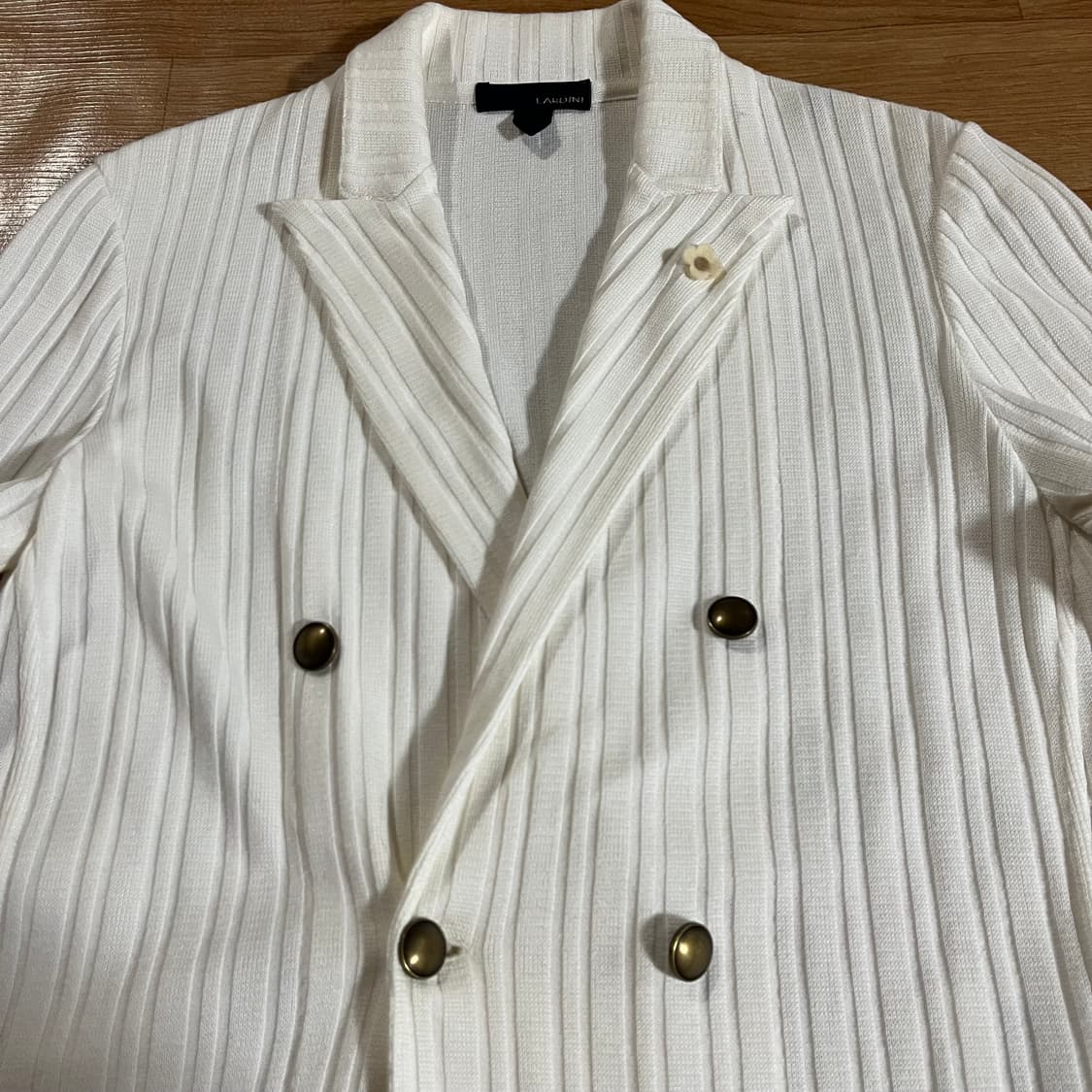 [97] 라르디니 부토니에 금장 니트자켓 상품이미지2