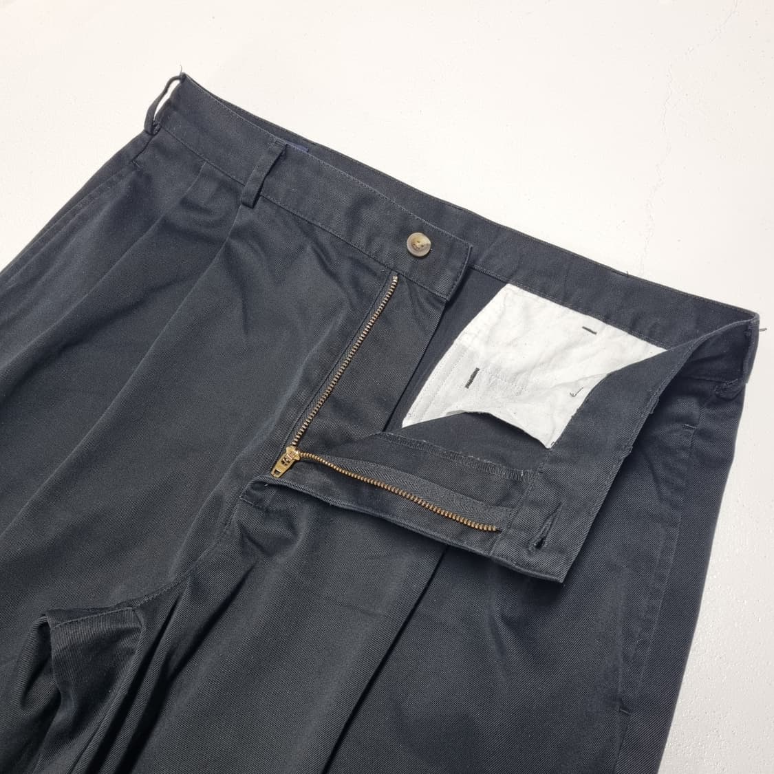 LANDS END 투턱 와이드 치노팬츠 블랙 - 33 상품이미지6