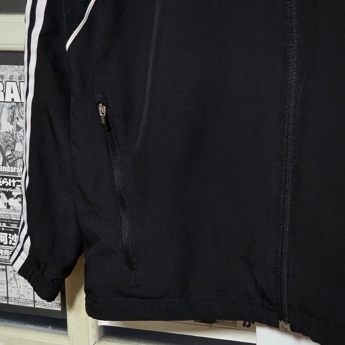 아디다스 블랙 삼선 라인 바람막이 상품이미지5