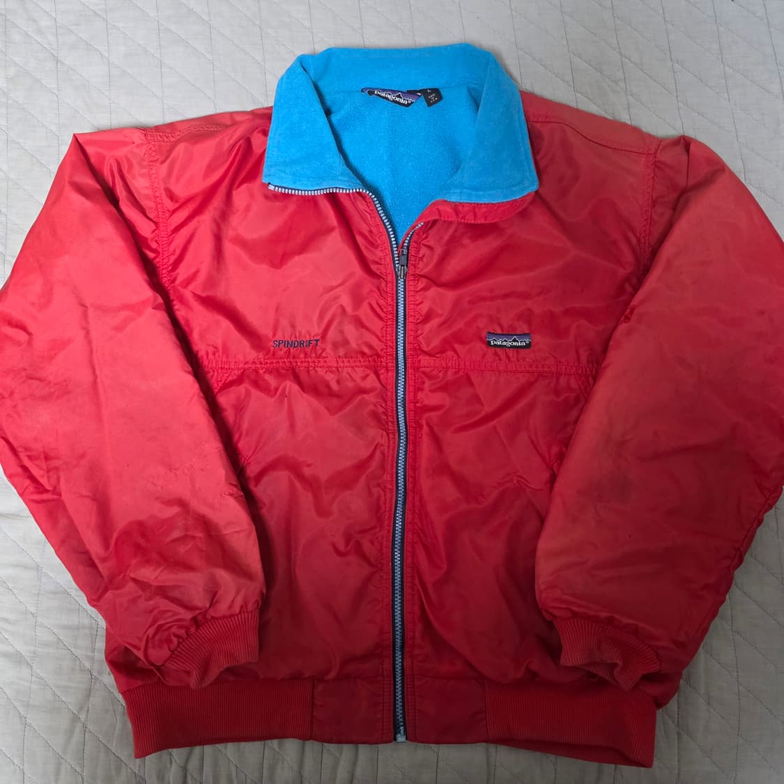 [L] 90s USA 파타고니아 신칠라 쉴드 레드/블루 자켓 트래쉬드 상품이미지1