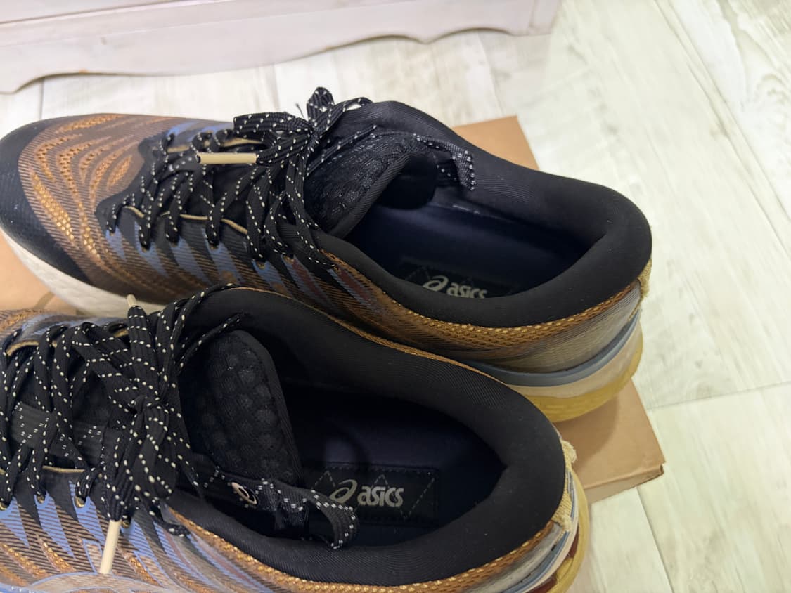 (275)아식스 FN3-S 젤 카야노 28 키코 착용 상품이미지5