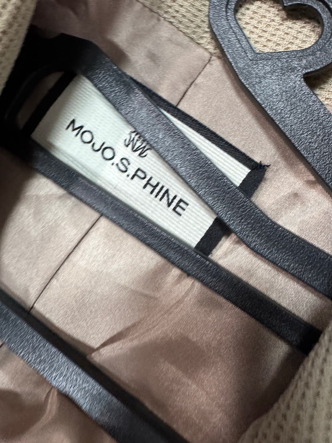 여성 모조에스핀 22년도 배색 포인트 벨티드 울 코트 상품이미지3