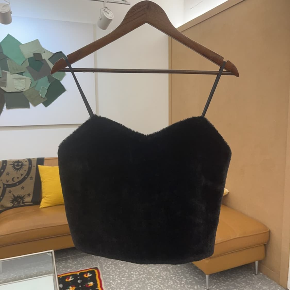 오아이오아이 러블리힙 핀터감성 퍼 뷔스티에 F C08078 상품이미지3