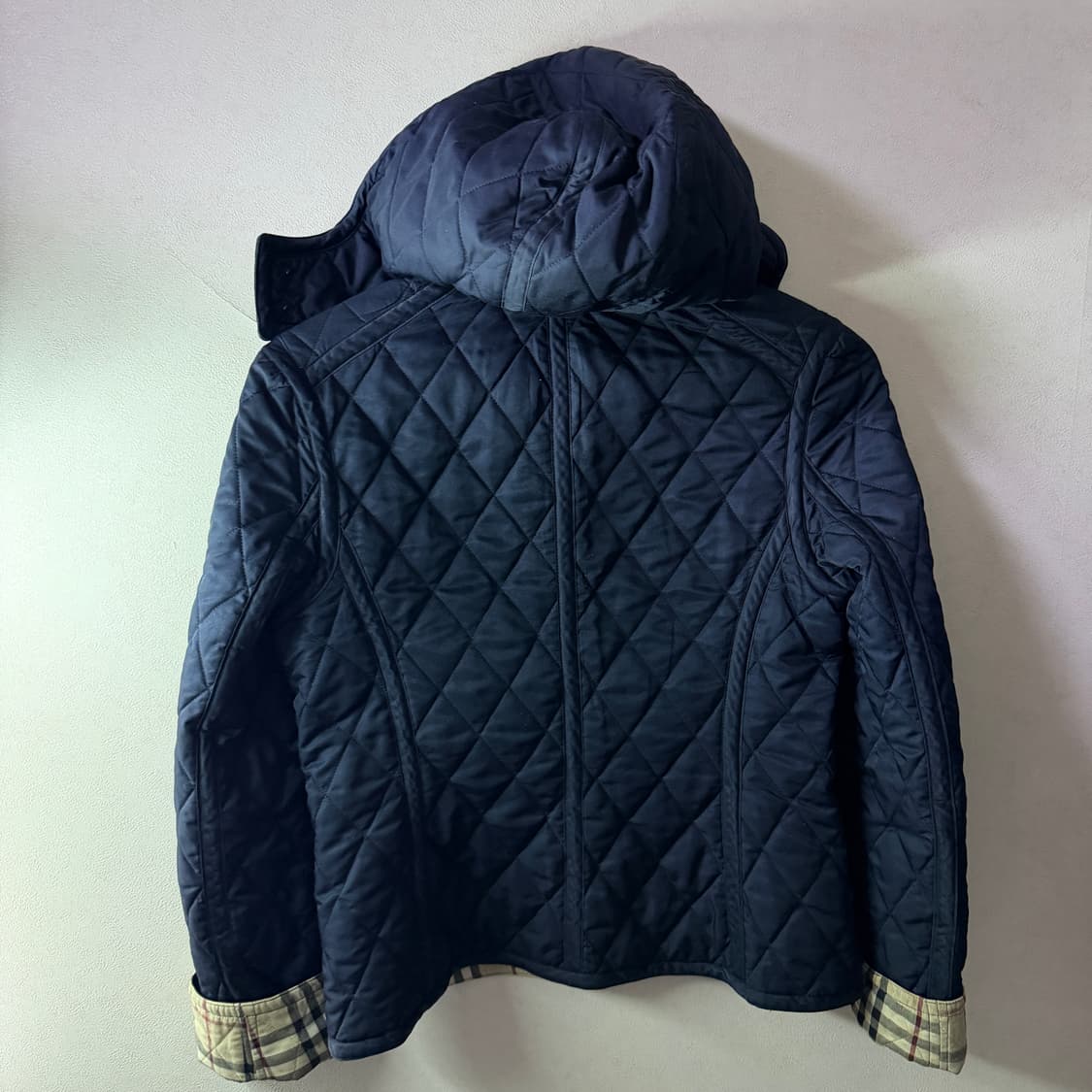 버버리 퀄팅후드 자켓 네이비 (44) 상품이미지3