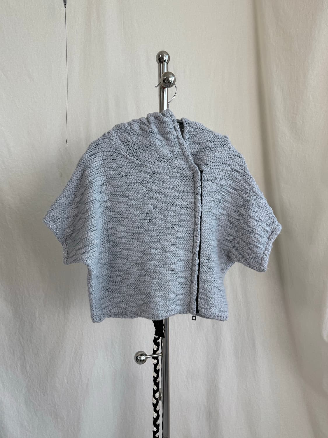 SARAH PACINI 비대칭 지퍼 니트 후드 집업 상품이미지2