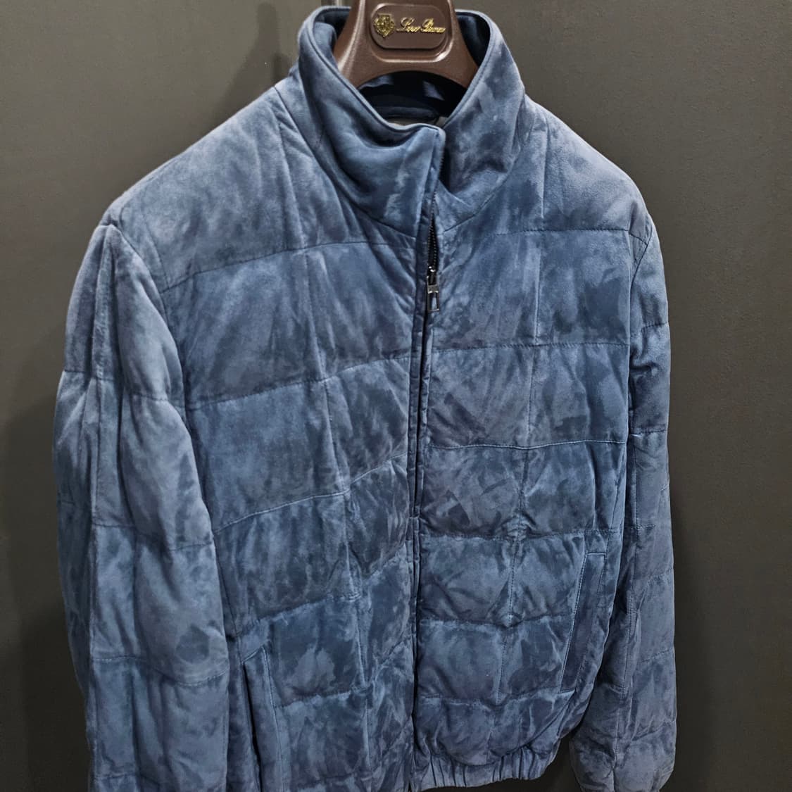 로로피아나 트래블 라이트  피우모 스웨이드 패딩자켓 상품이미지2