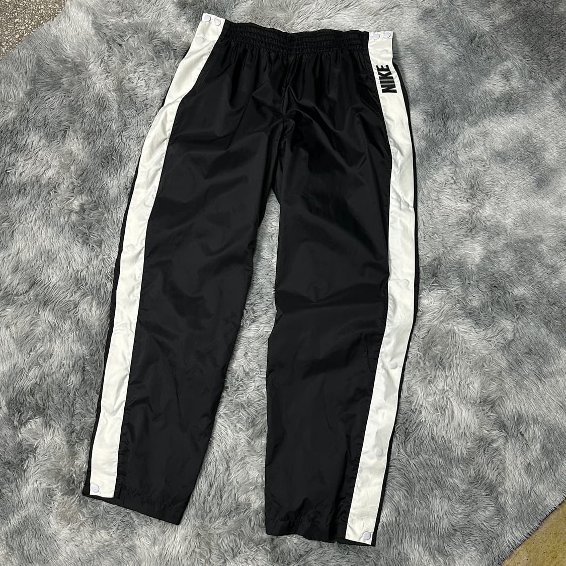 나이키 올드스쿨 90s 오버핏 사이드버튼 팬츠  상품이미지1