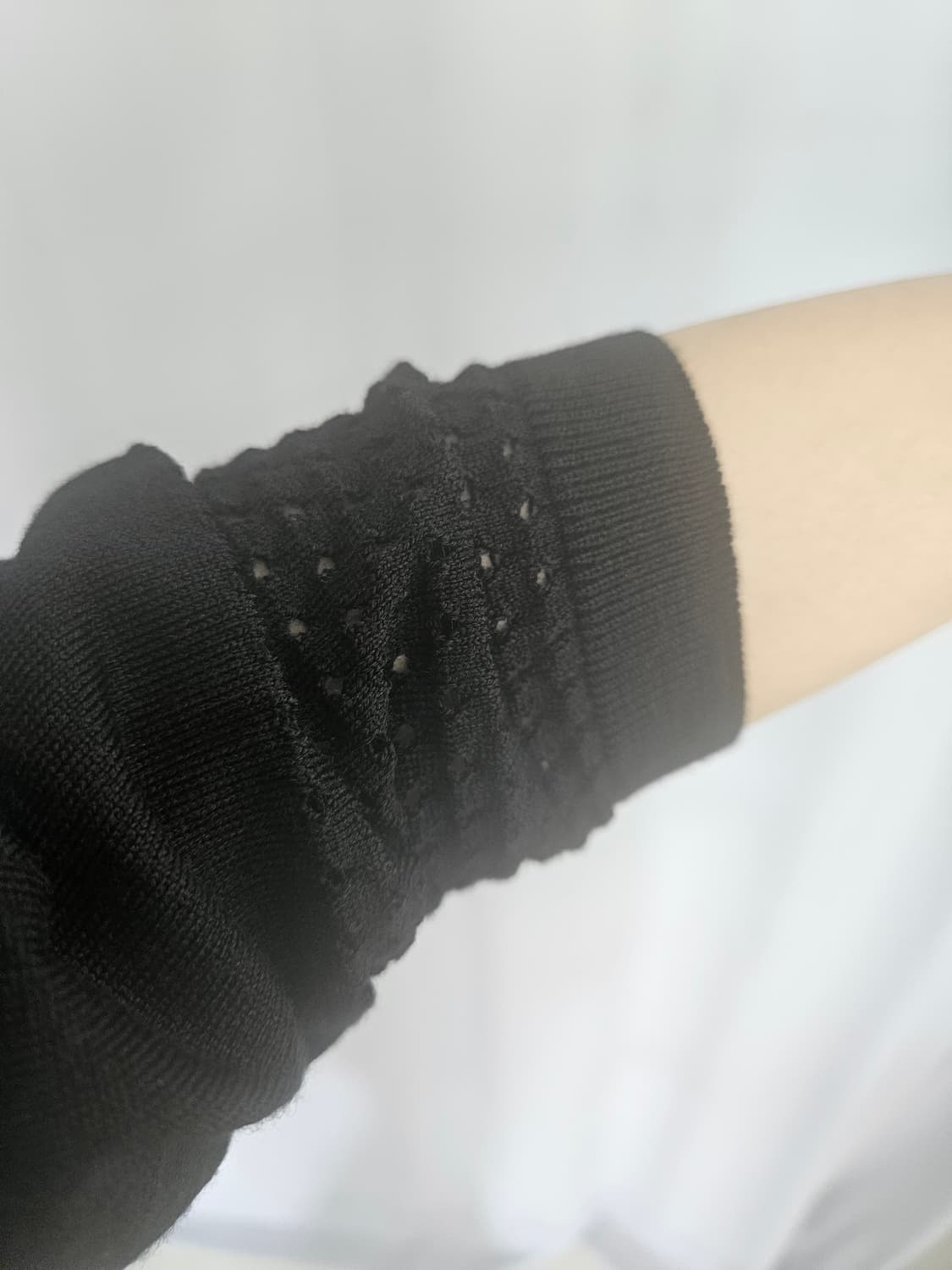 꾸레쥬 블랙 라운드 가디건 [정품] 상품이미지5
