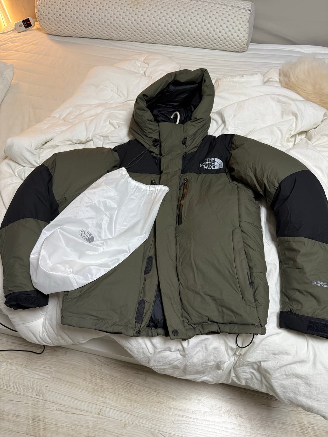 노스페이스 발트로 라이트 재킷 카키 XL 상품이미지1