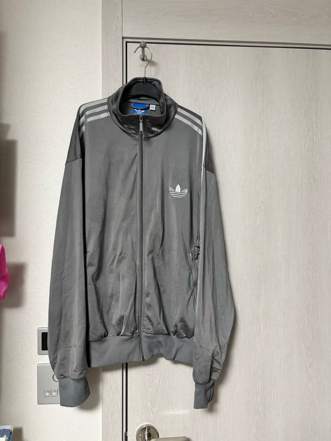 아디다스 우주매물 파이어버드 실버 그레이 트랙탑 져지 상품이미지1