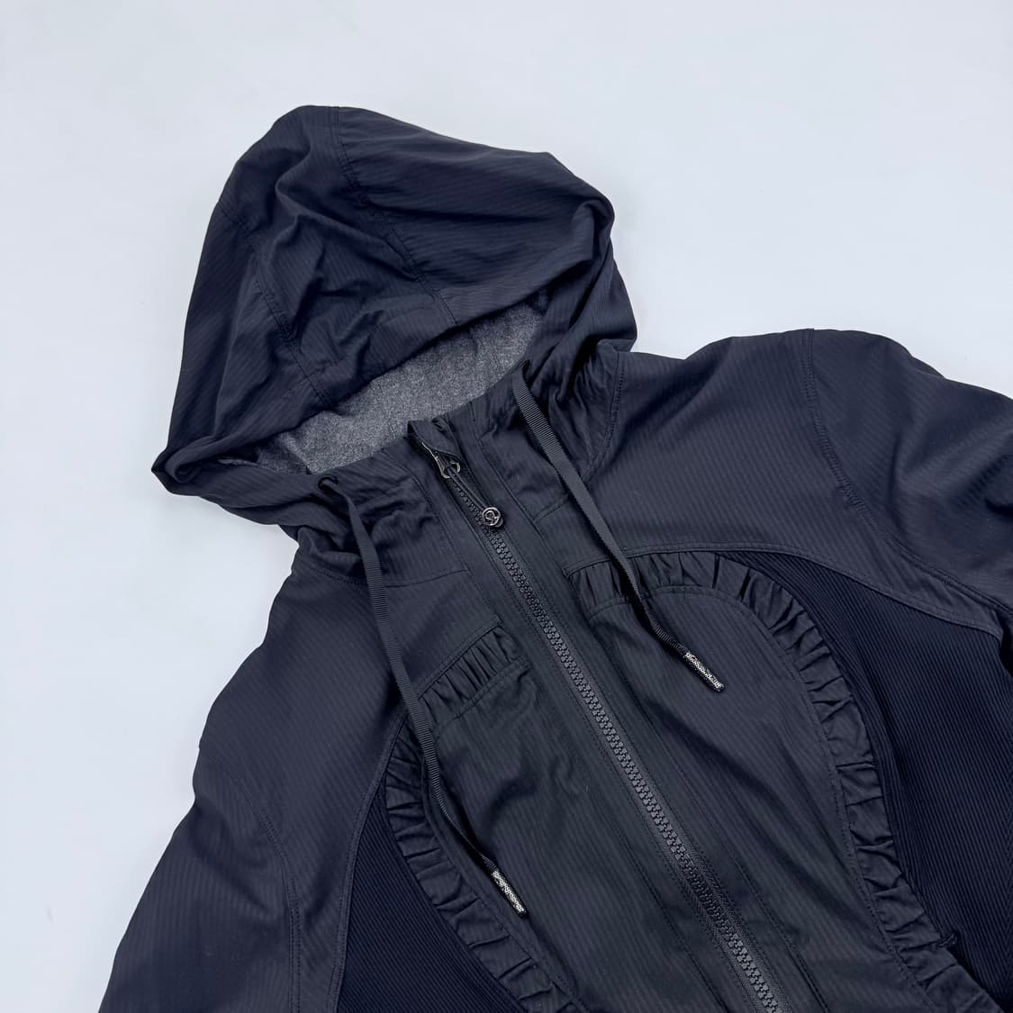 룰루레몬 댄스 스튜디오 블랙 집업자켓 4사이즈 상품이미지3