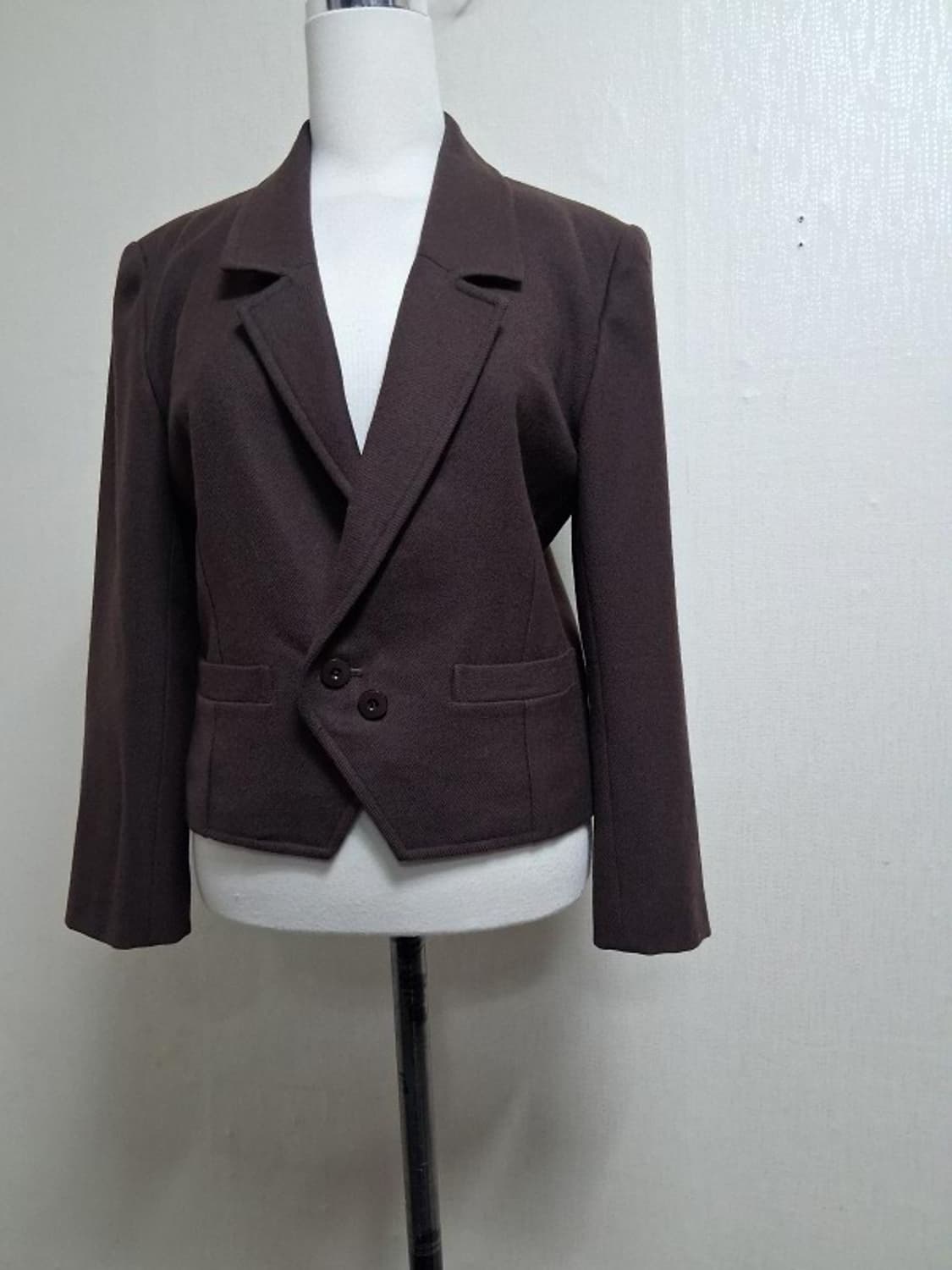 BERNARD 일본구제 브라운 모직숏쟈켓 여성 55 
원산지 일본 순모 상품이미지1