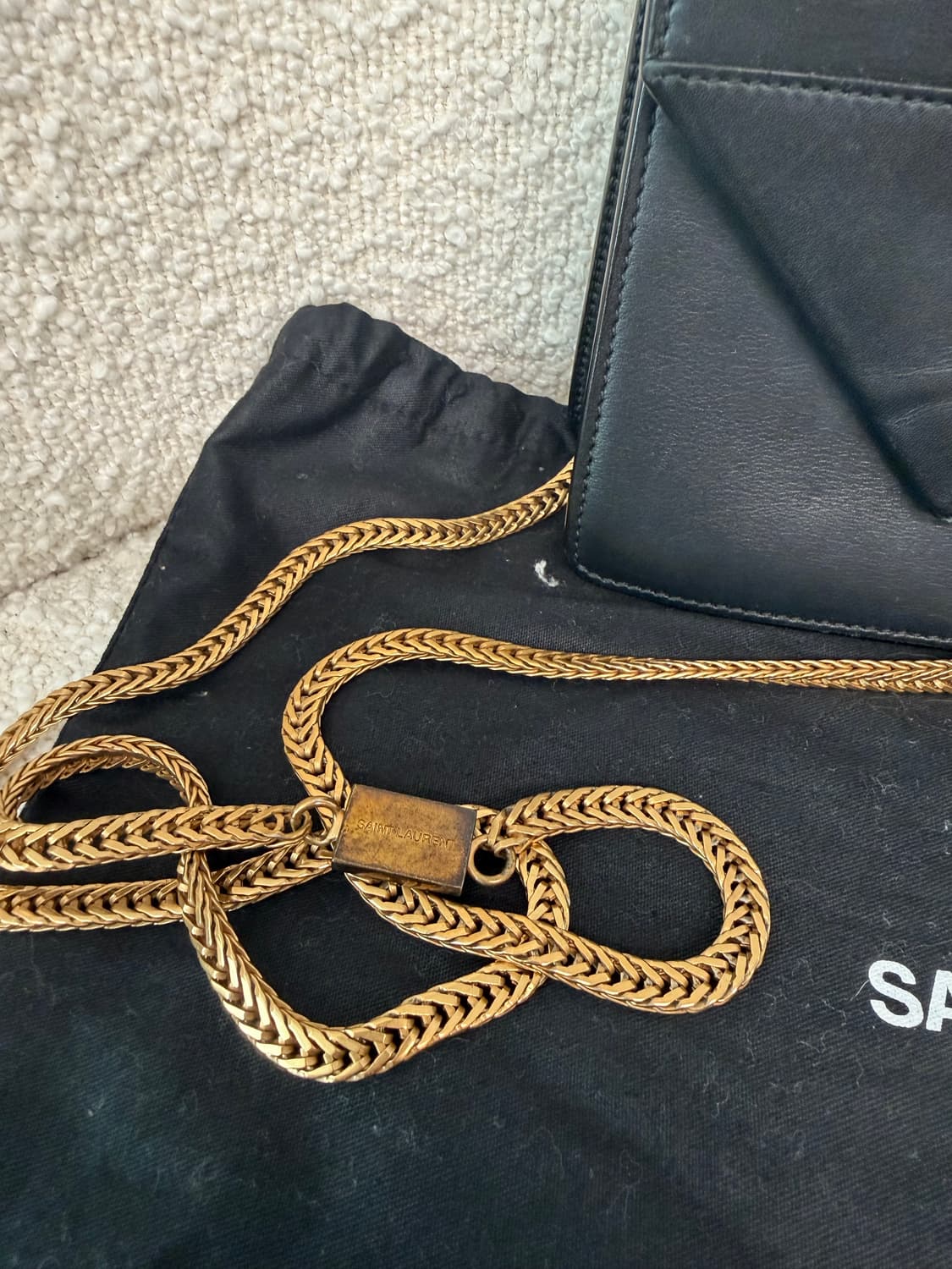 생로랑 베티 스몰 체인 크로스백  상품이미지3