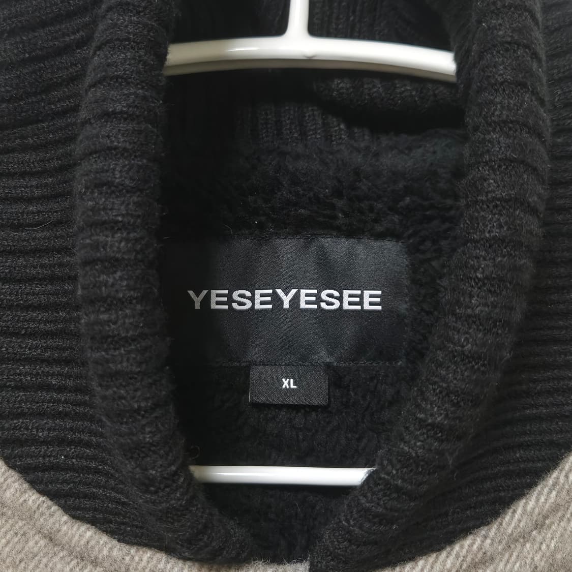 예스아이씨 플로럴 바시티 점퍼 상품이미지5