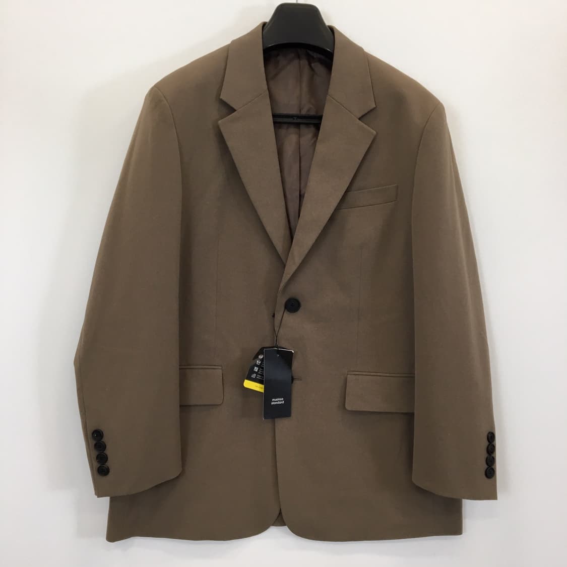 무신사스탠다드 (새상품) 25년형 대디숄더 오버블레이져 L  상품이미지1