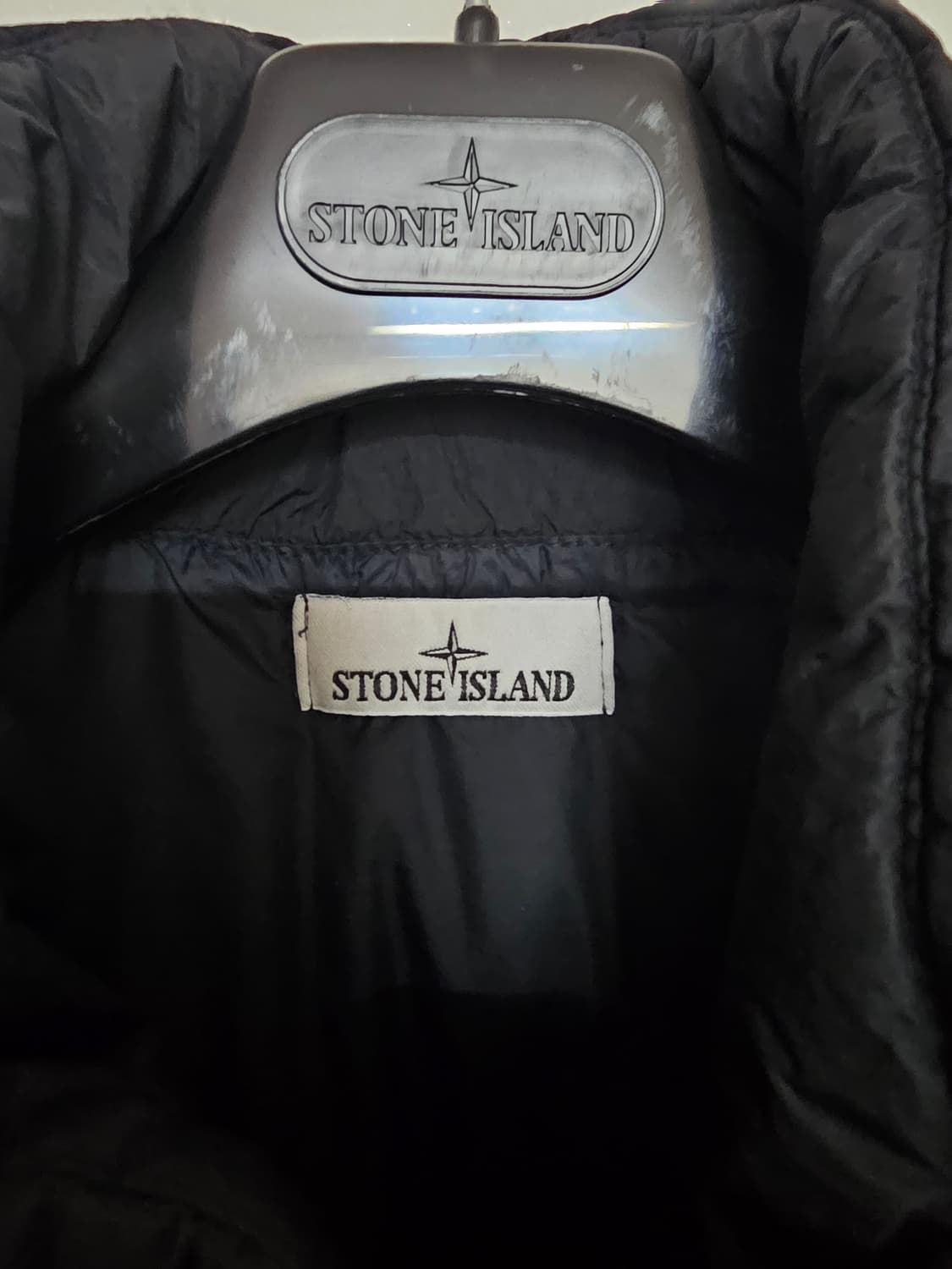 스톤아일랜드 리사이클 나일론 다운 베스트 23FW 상품이미지3