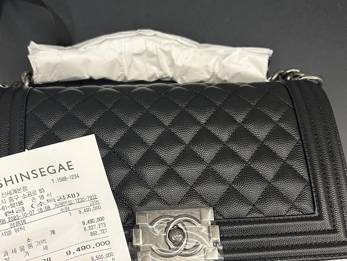 [새 상품급] 샤넬 보이백 캐비어 미디움 은장 상품이미지2