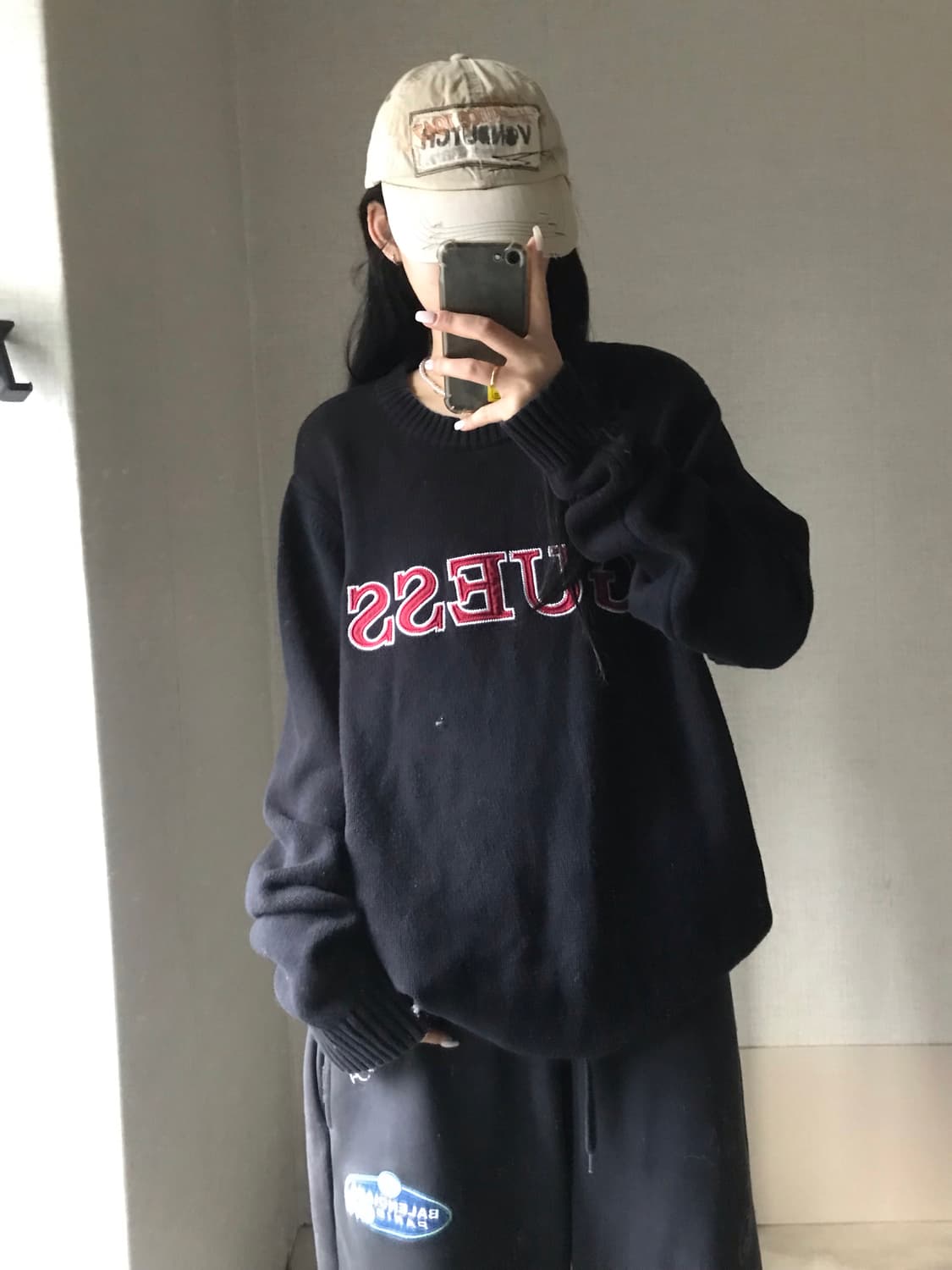 게스 빅로고 오버핏 니트 상품이미지5