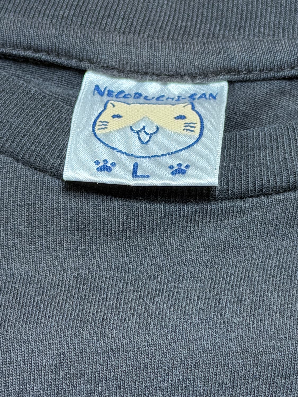 네코부치 고양이프린팅 차콜 반팔 상품이미지4