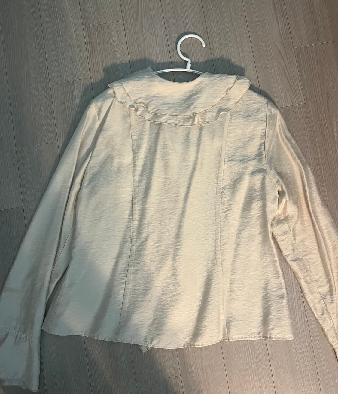 아우로 프릴 블라우스 상품이미지5