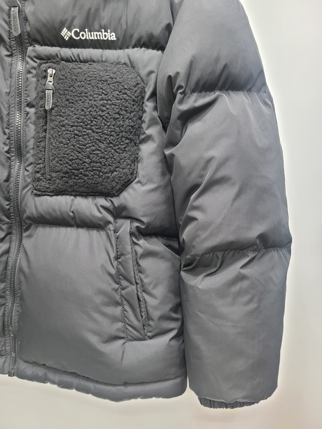 Columbia 21FW 컬럼비아 블랙 푸퍼 패딩 자켓 / 남 M 상품이미지5