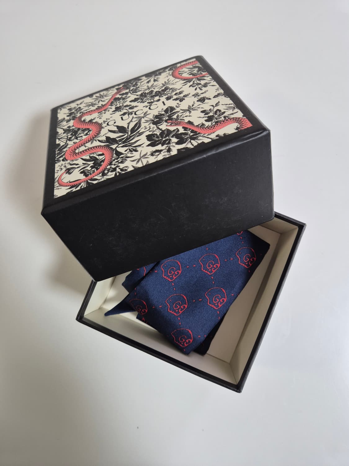 구찌 트윌리 고스트 무늬 상품이미지2