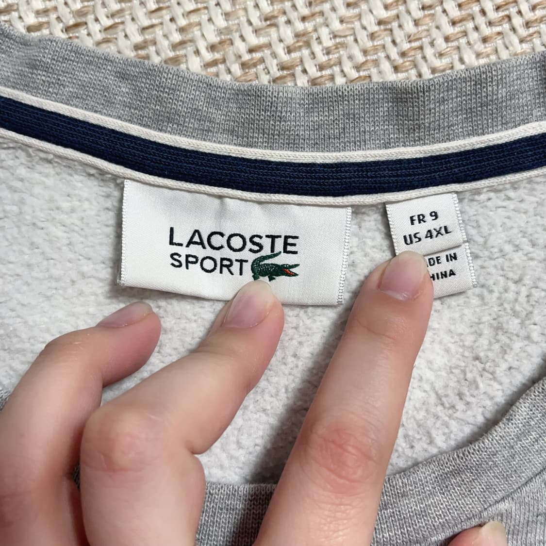 [정품] 라코스테 그레이 기모 맨투맨 [ 4XL ] 상품이미지4