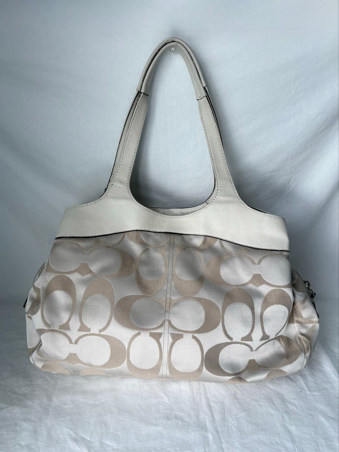 Coach ivory shoulder bag 상품이미지3