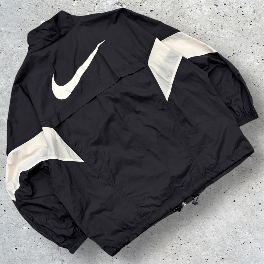 [L] 나이키 바람막이 블랙/화이트 자켓 B892 상품이미지1