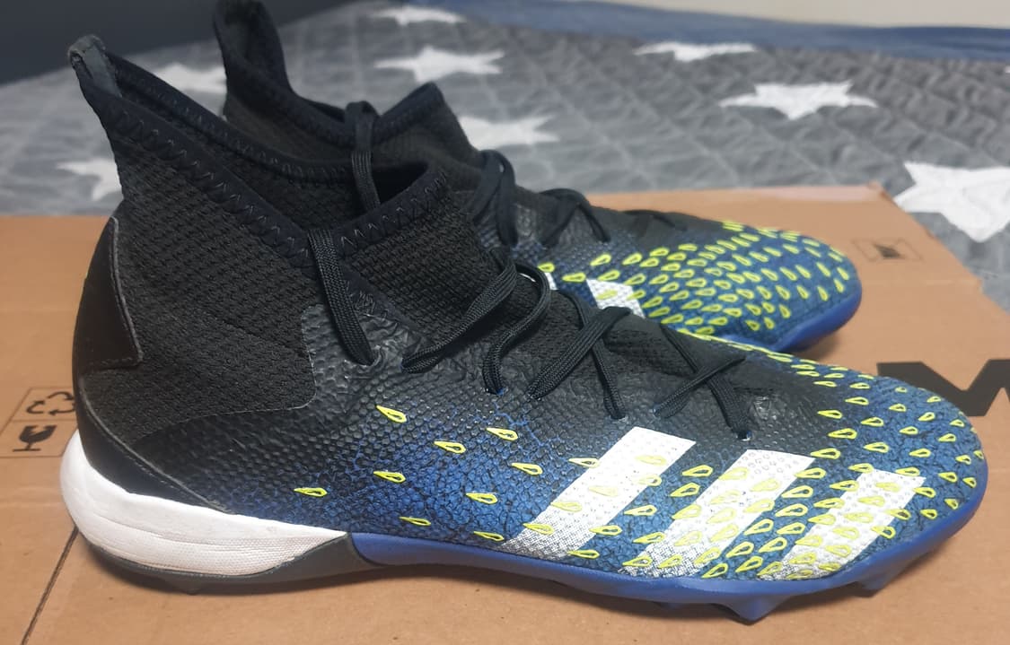 아디다스 프레데틱 프릭3 TF 풋살화 (255) 상품이미지1