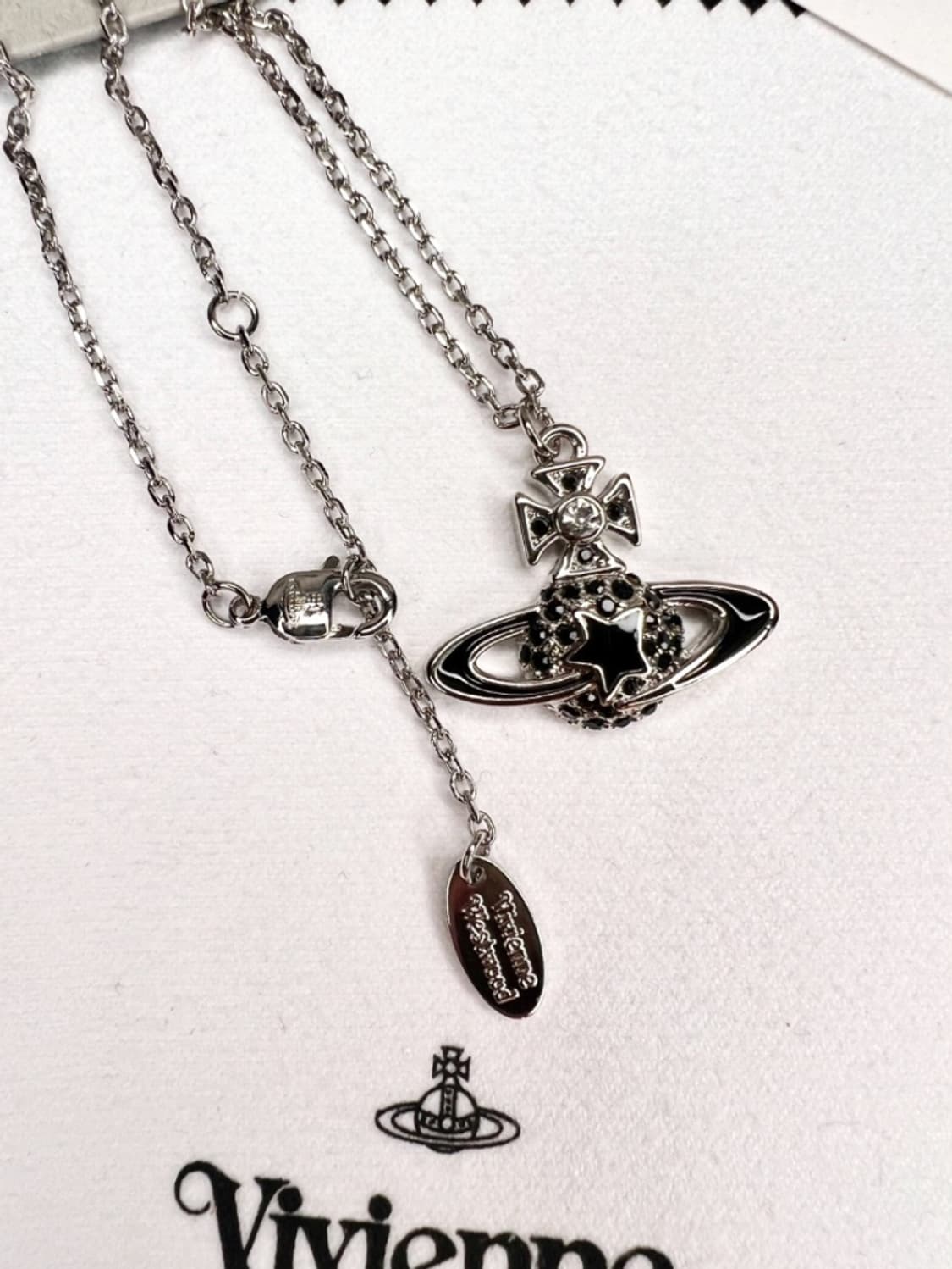 비비안웨스트우드 아카이브 블랙 크리스탈 스타 orb 팬던트 목걸이 상품이미지2