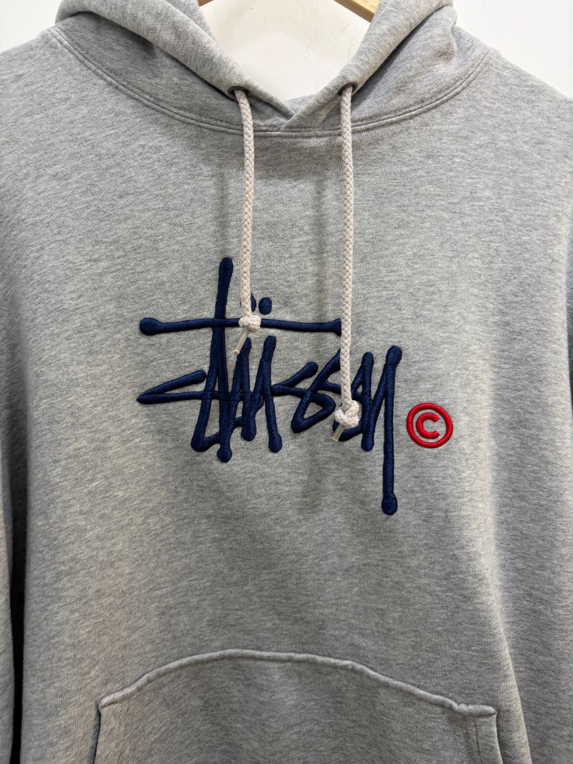 스투시 로고 자수후드티 상품이미지6