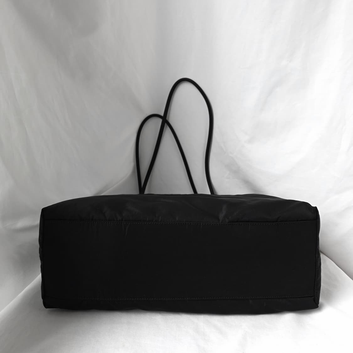 [정품 PRADA] 프라다 포코노 나일론 긴줄 숄더백 쇼퍼백 라지 상품이미지5