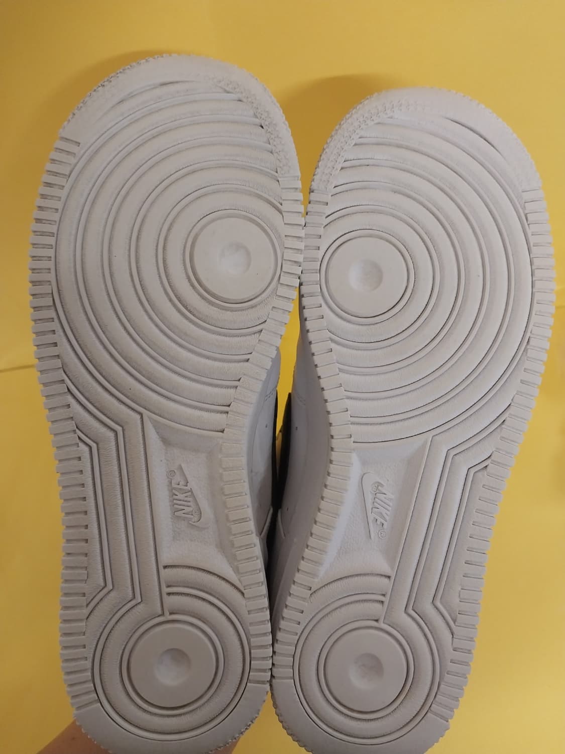 여성 나이키 에어포스1 07 운동화 (235) 상품이미지8